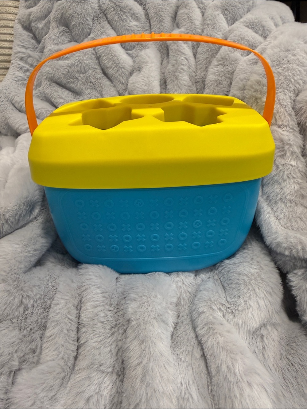 Fisher-Price Baby’s First Blocks Shape-Sorting Toy, for Infants 6+ Months - Picture 5 of 7